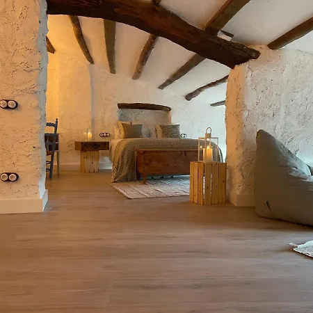 Con Jardin,a 8km Playa Y En La Naturaleza Taronja&canyella Holiday home *